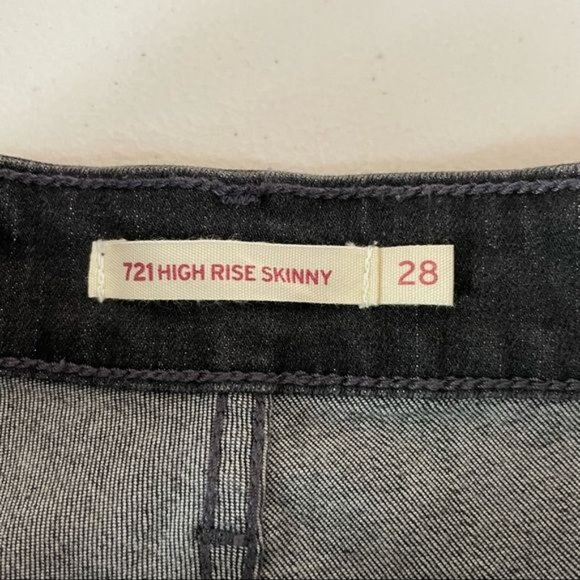 LEVIS 721 HIGH RISE HIGH WAIST SKINNY JEANS STUD ACCENT DETAIL DARK WASH 28 - Picture 3 of 6